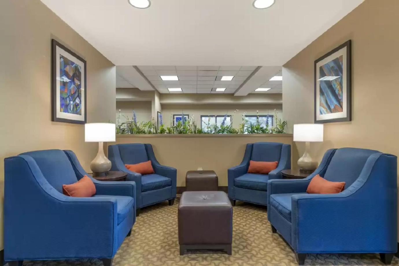Spark By Hilton San Antonio Airport Exterior foto